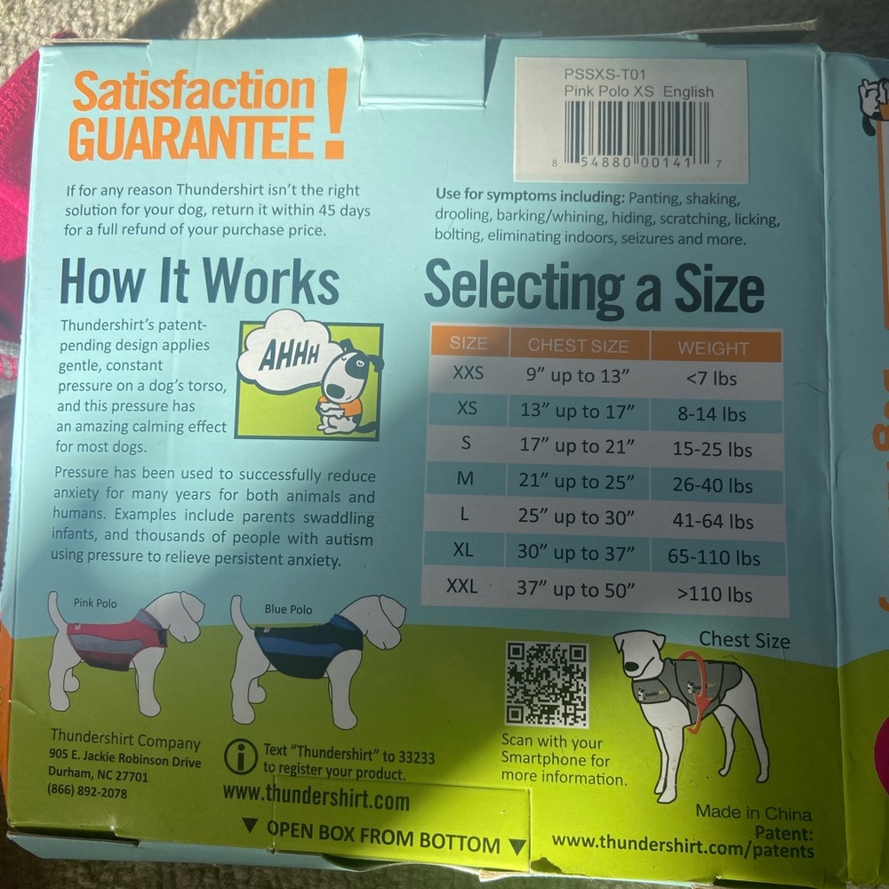 Thunder shirt for dogs for anxiety ,thunder, fireworks , fearfulness, safe.